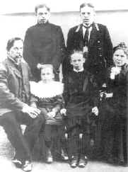 ..  , 1905 .  ( ):   (1859–1906),  ,  ,   (1899–1976,       . ..,   - ..  , .-.),    (1860–1932); :   (1884–1920),   ,   (1887–1942),    